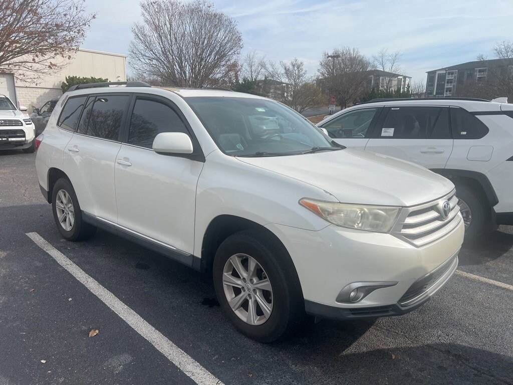 Used 2012 Toyota Highlander SE V6 AWD SUV