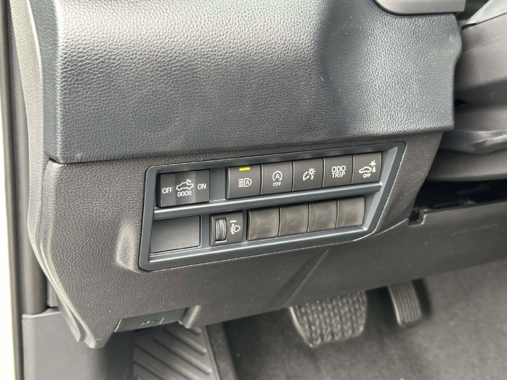 2026 Toyota Tundra SR5 - Photo 18