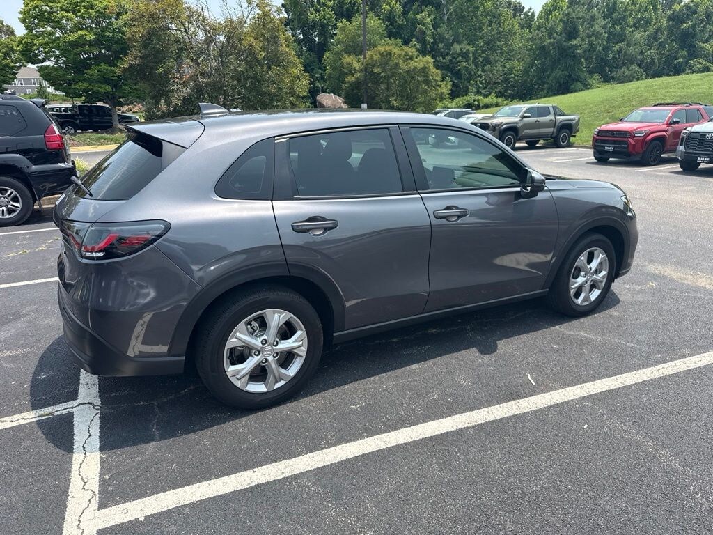 Used 2025 Honda HR-V LX SUV