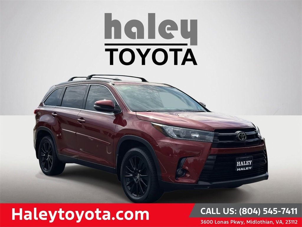 Used 2019 Toyota Highlander SE V6 SUV