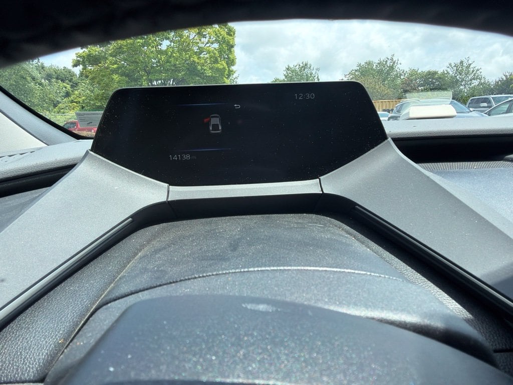 Used 2024 Toyota Prius XLE Hatchback