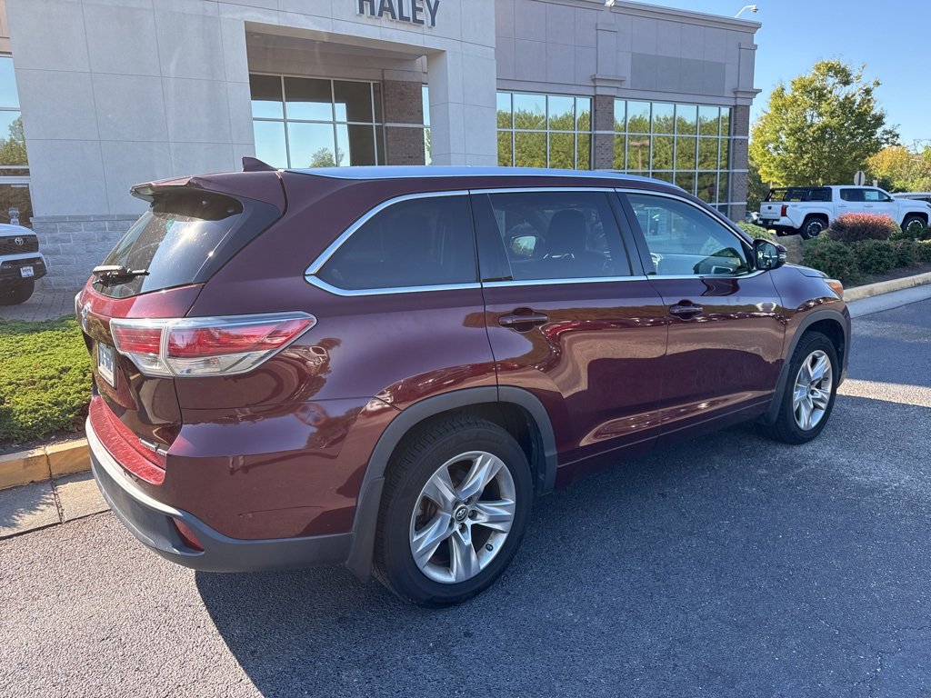 2016 Toyota Highlander XLE photo 3