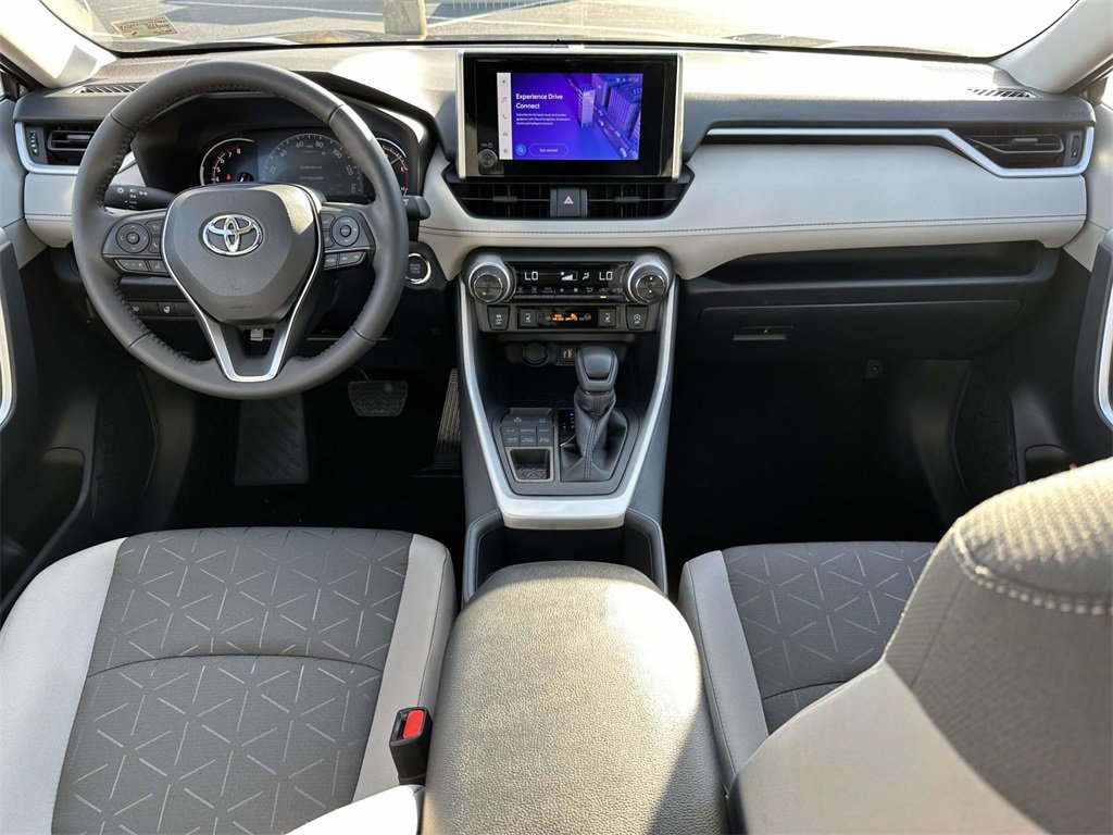 2025 Toyota RAV4 XLE photo 2