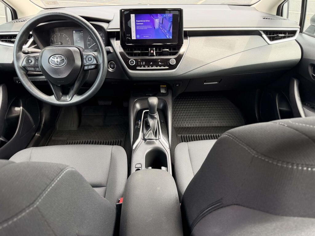 Certified 2025 Toyota Corolla LE Sedan