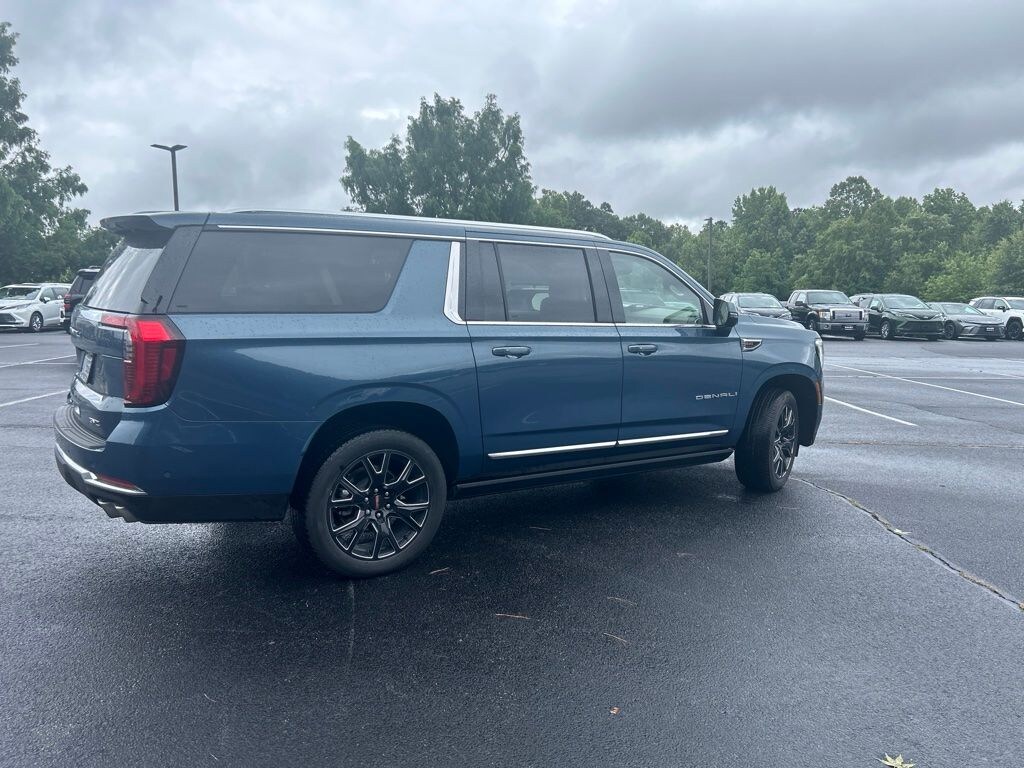 Used 2025 GMC Yukon XL Denali SUV