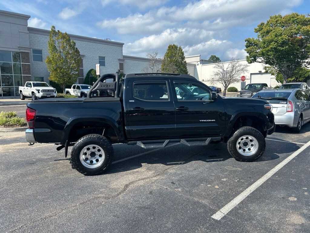 Used 2022 Toyota Tacoma SR5 Truck