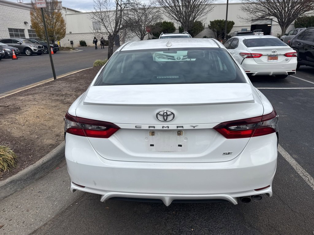 2023 Toyota Camry SE photo 4