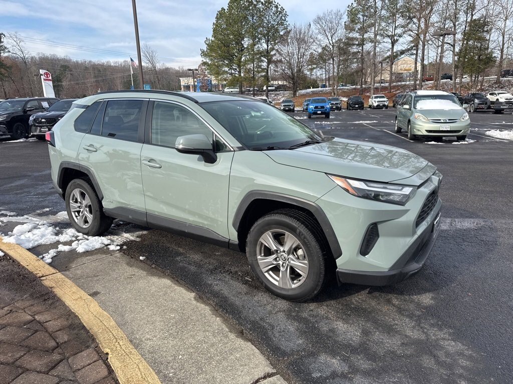 Used 2022 Toyota RAV4 Hybrid XLE SUV