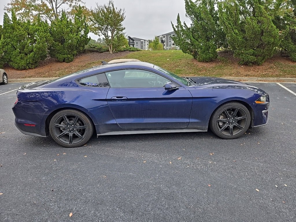2020 Ford Mustang EcoBoost photo 2