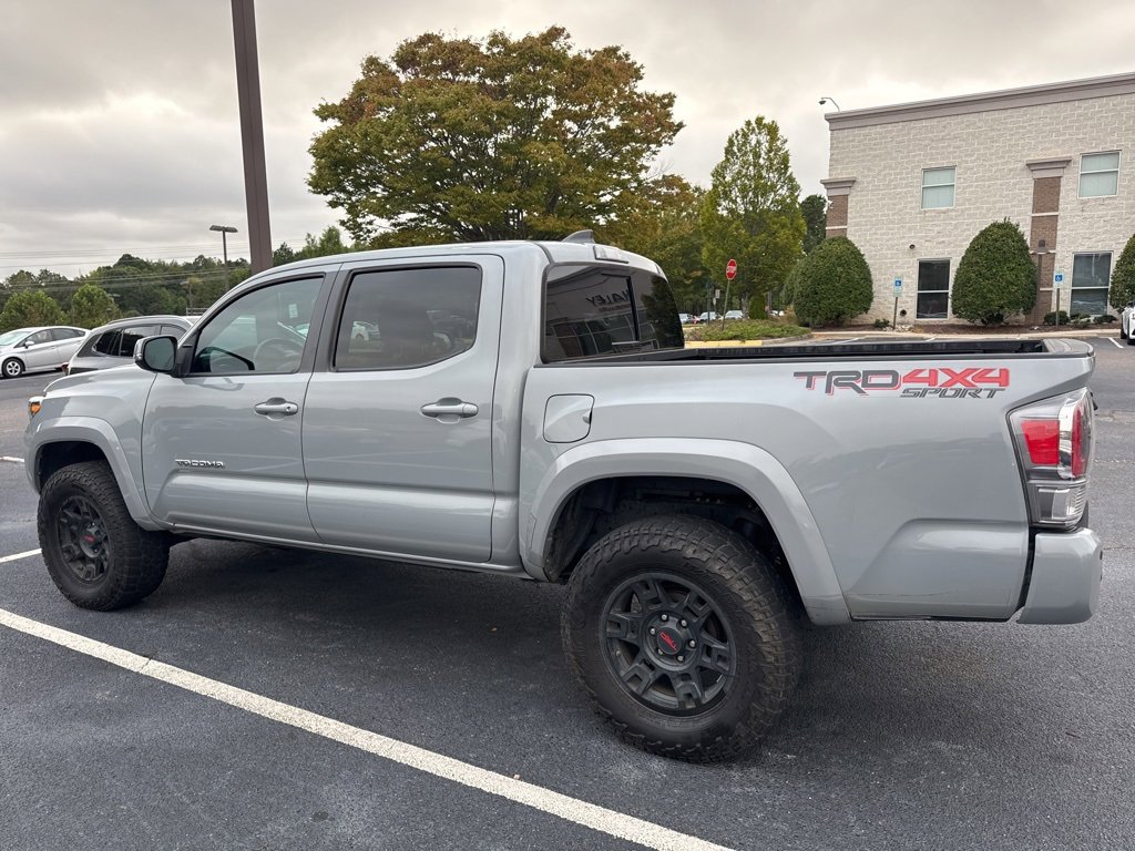 2020 Toyota Tacoma TRD Sport V6 photo 3