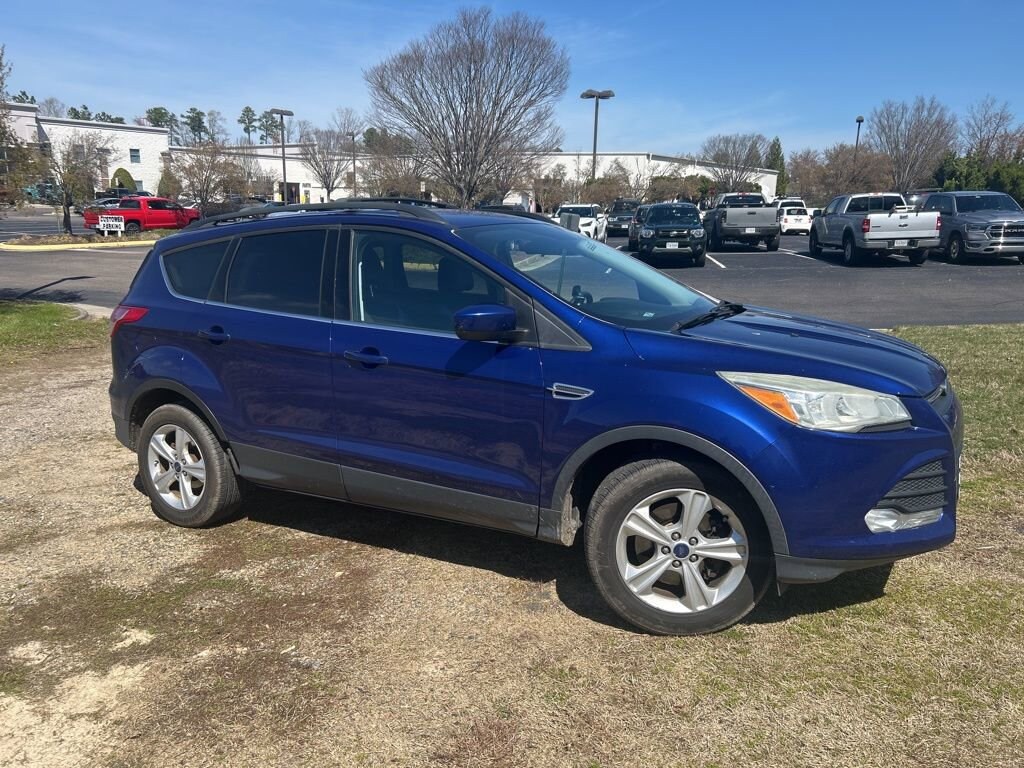 Used 2015 Ford Escape SE SUV