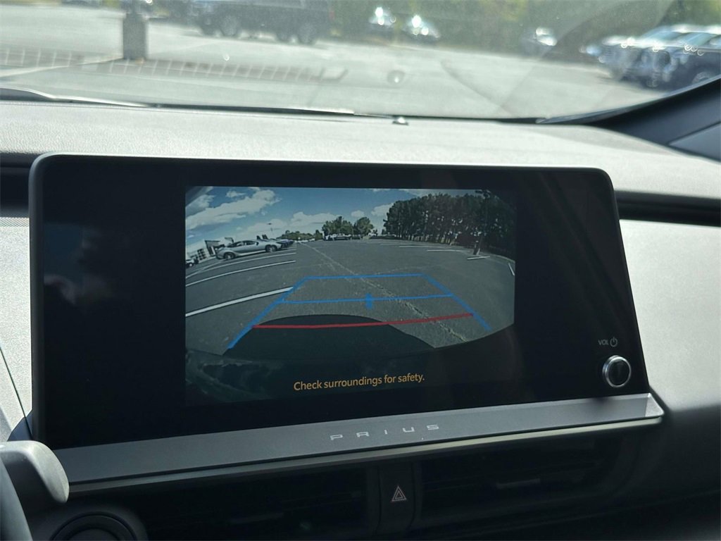 2026 Toyota Prius photo 4