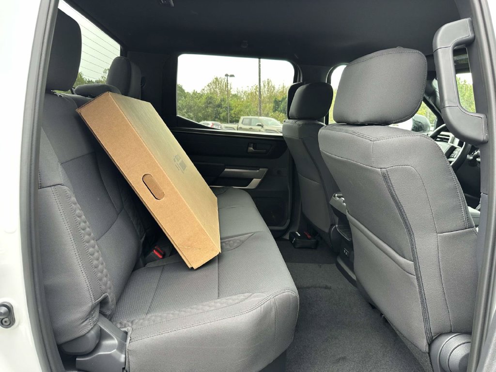 2026 Toyota Tundra SR5 - Photo 12