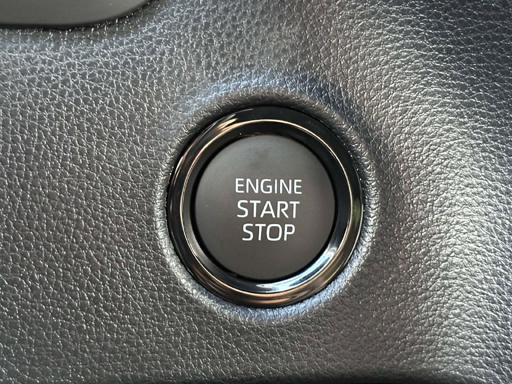 2026 Toyota Tundra SR5 - Photo 7