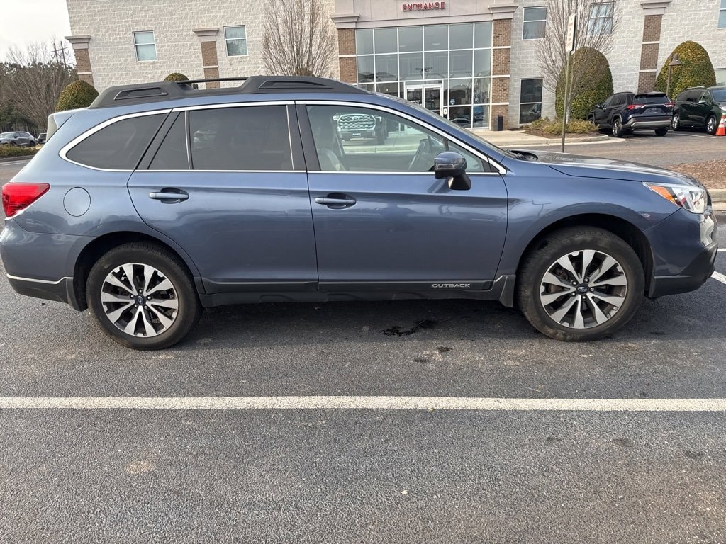 Used 2017 Subaru Outback 2.5i Limited with SUV