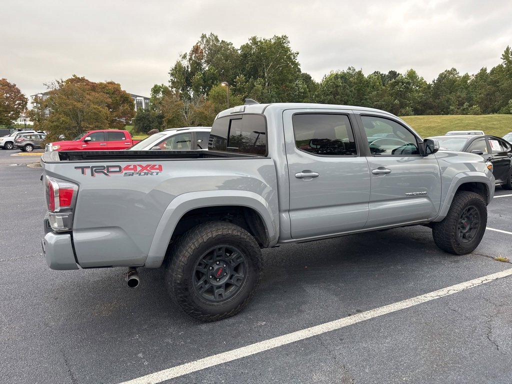 2020 Toyota Tacoma TRD Sport V6 photo 2