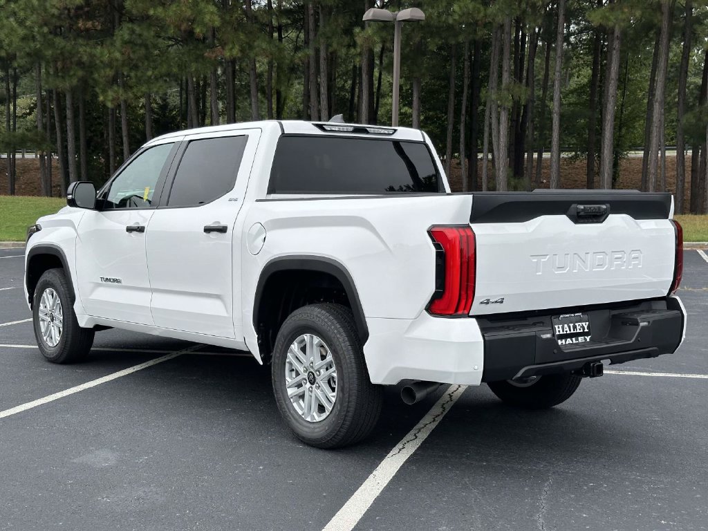 2026 Toyota Tundra SR5 - Photo 21