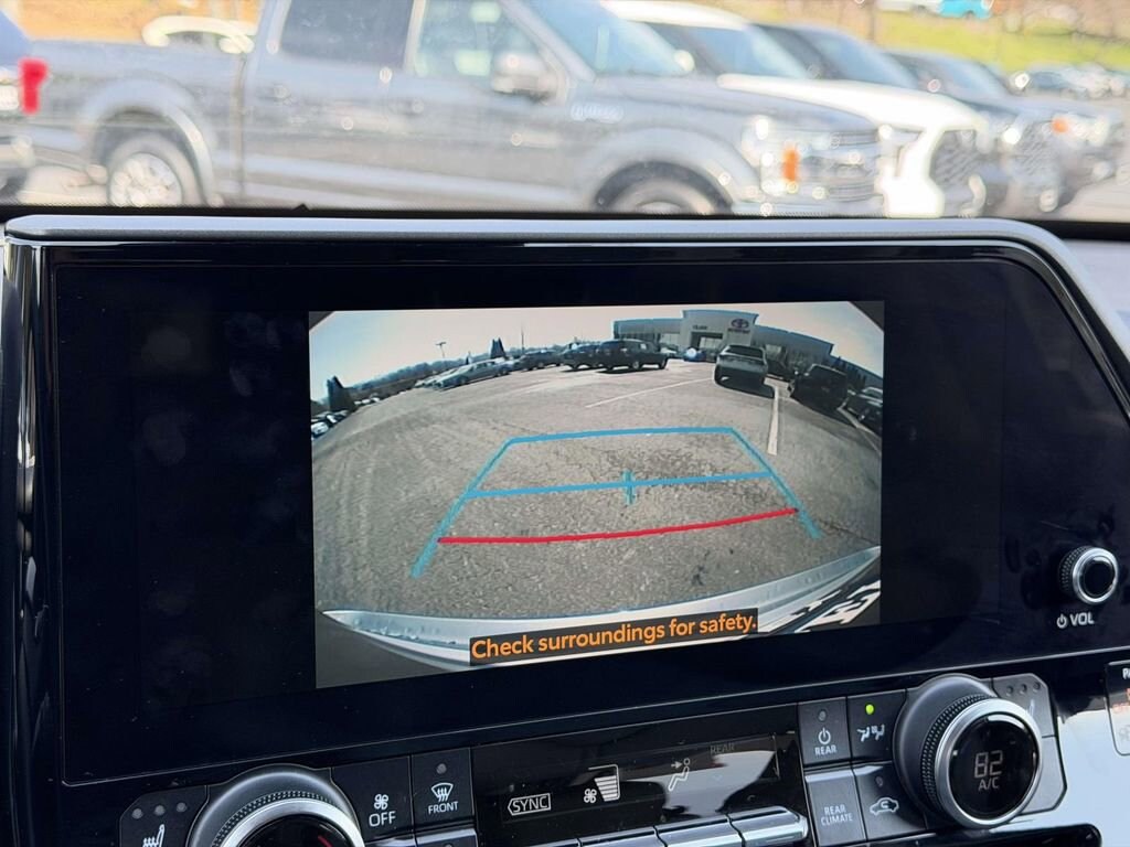 Used 2023 Toyota Highlander XLE SUV