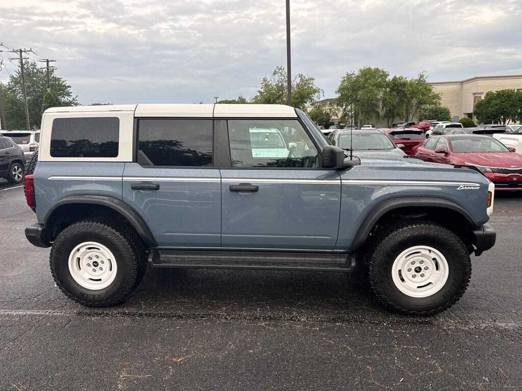 Used 2025 Ford Bronco Heritage Edition SUV
