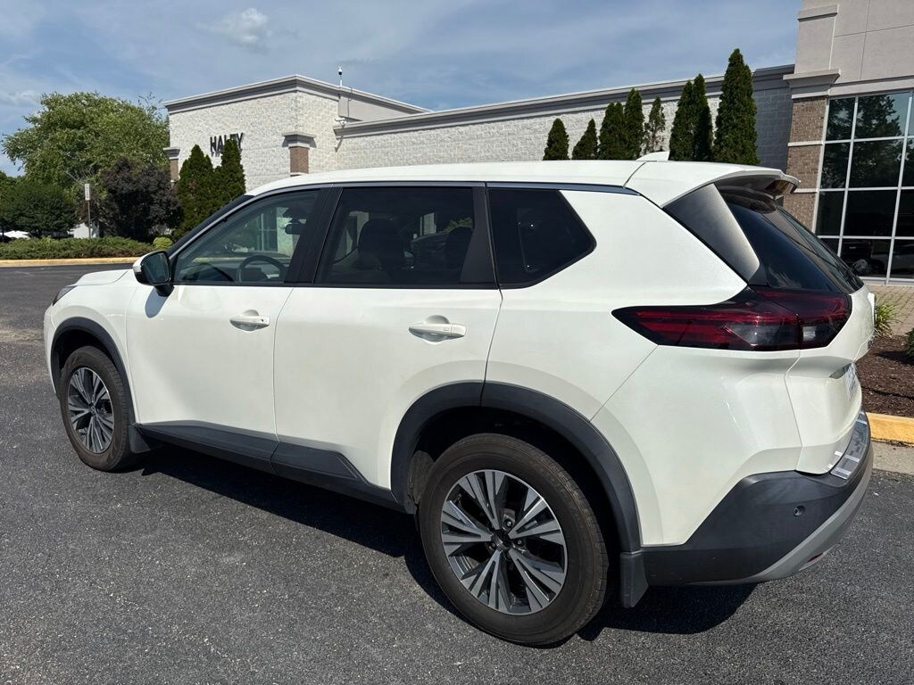 Used 2022 Nissan Rogue SV SUV