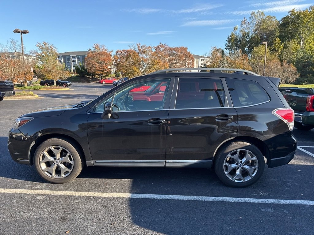 Used 2017 Subaru Forester 2.5i Touring SUV