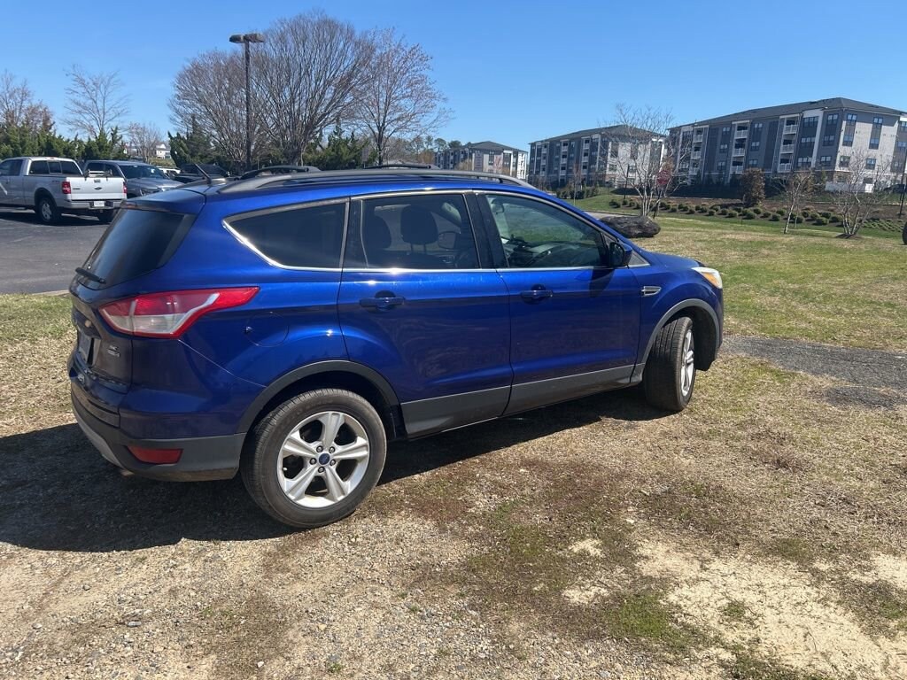 Used 2015 Ford Escape SE SUV