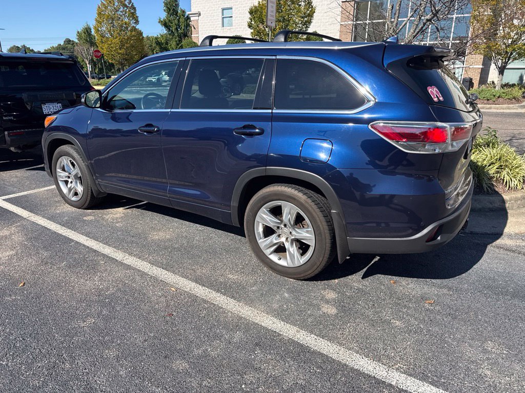 Used 2015 Toyota Highlander Limited SUV