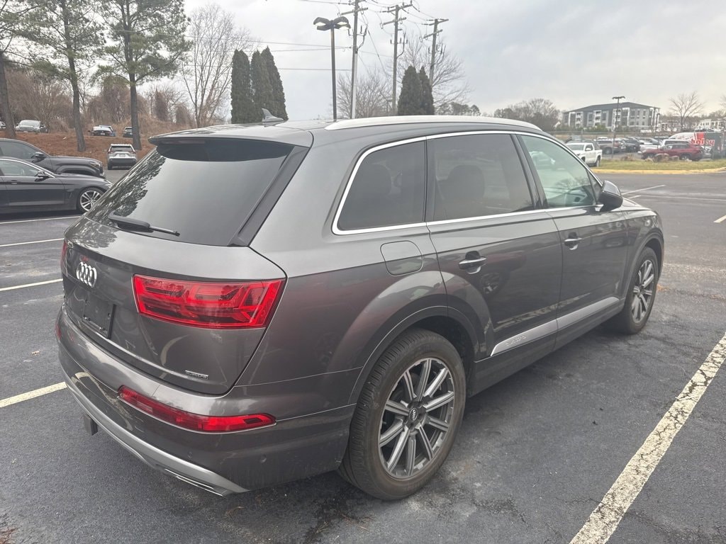 Used 2019 Audi Q7 2.0T Premium SUV