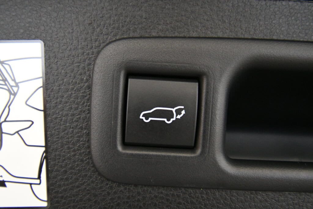 2024 Toyota Highlander XLE - Photo 27
