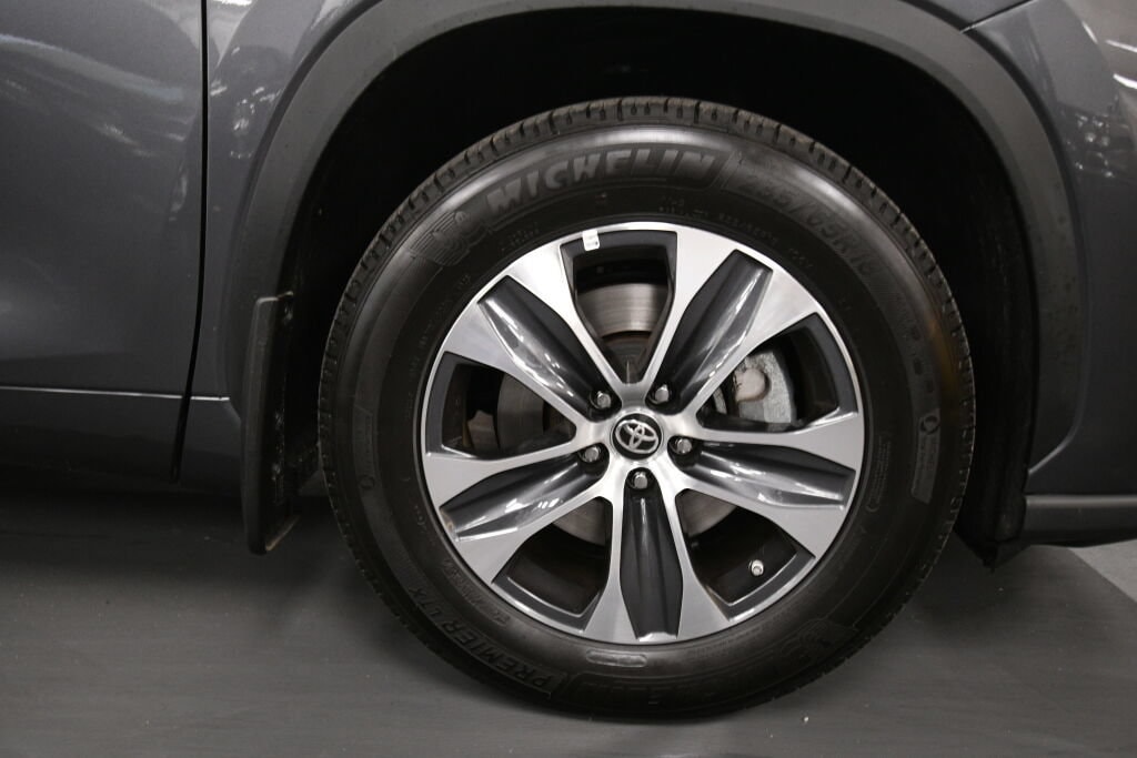 2024 Toyota Highlander XLE - Photo 35
