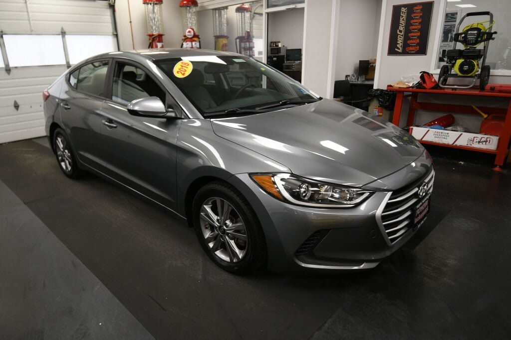 Used 2018 Hyundai Elantra SEL with VIN KMHD84LF5JU563388 for sale in Hackensack, NJ