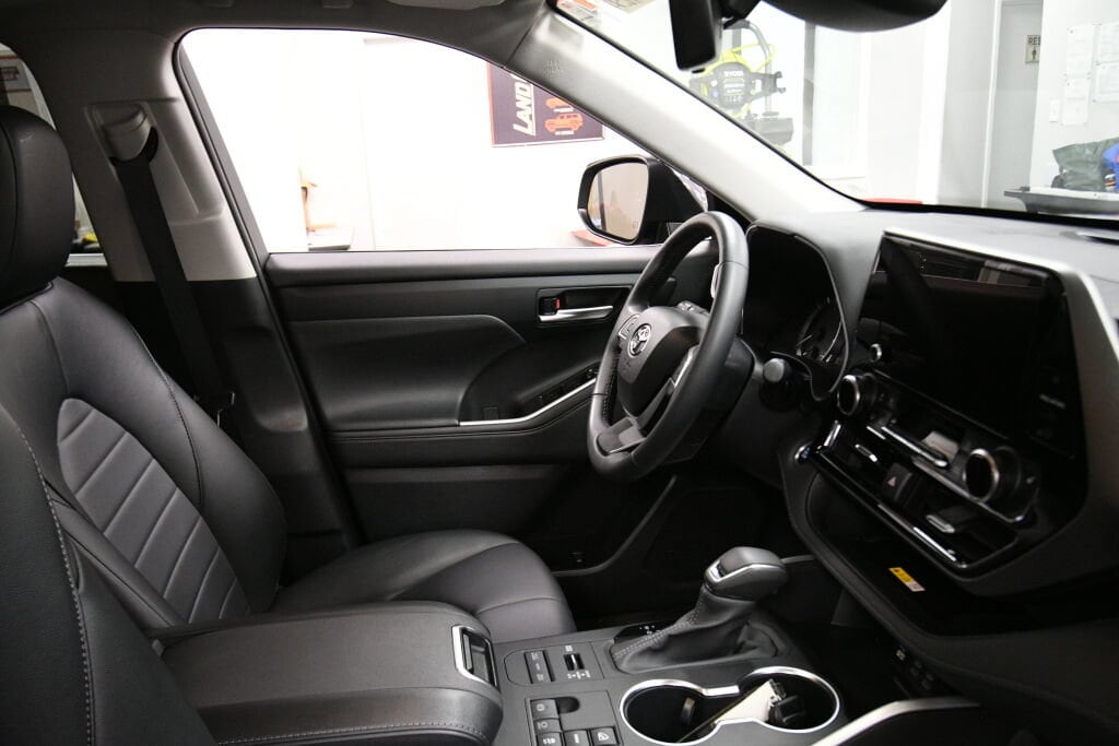 2024 Toyota Highlander XLE - Photo 34