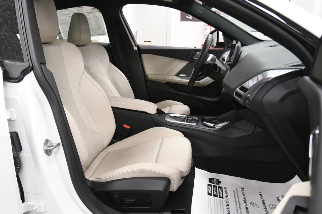 2025 BMW 2 Series 228 - Photo 26