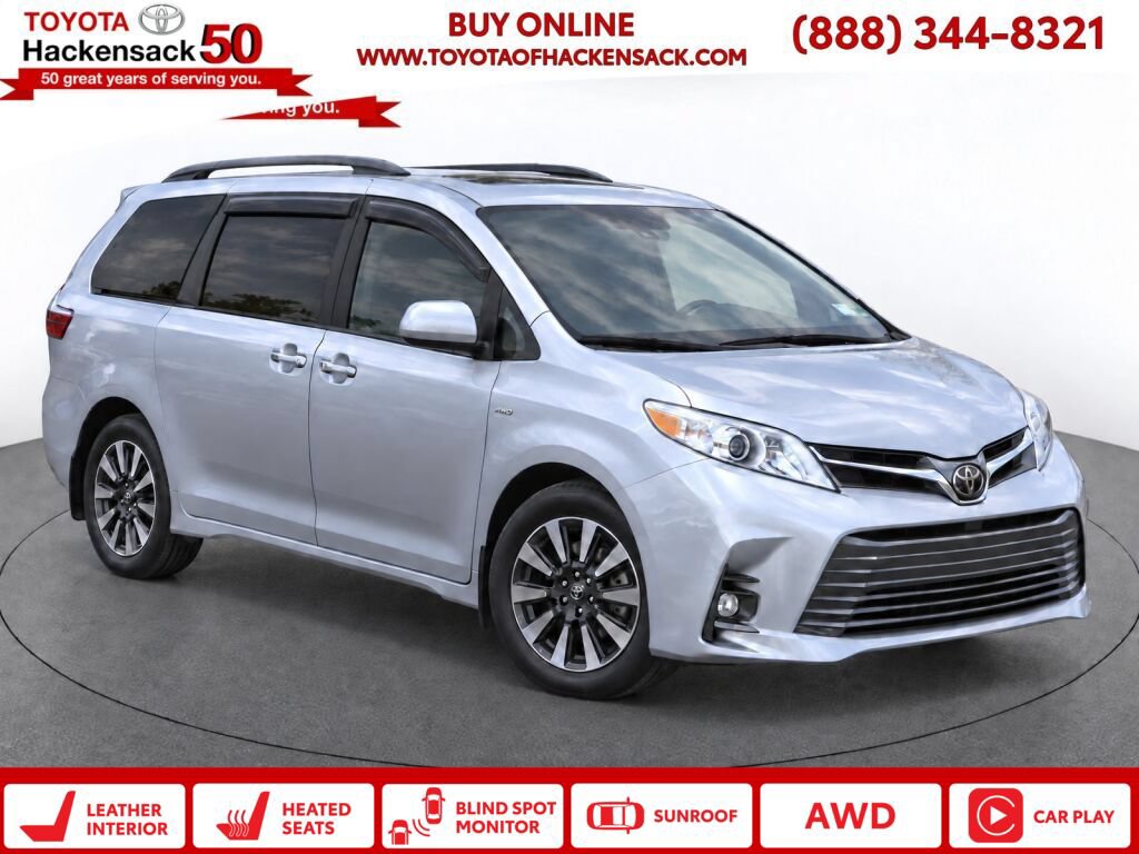 2019 Toyota Sienna Van 
