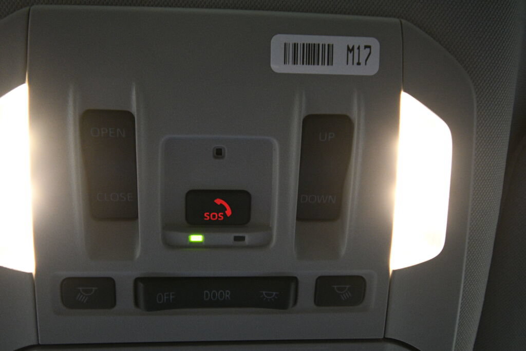 2024 Toyota Highlander XLE - Photo 18