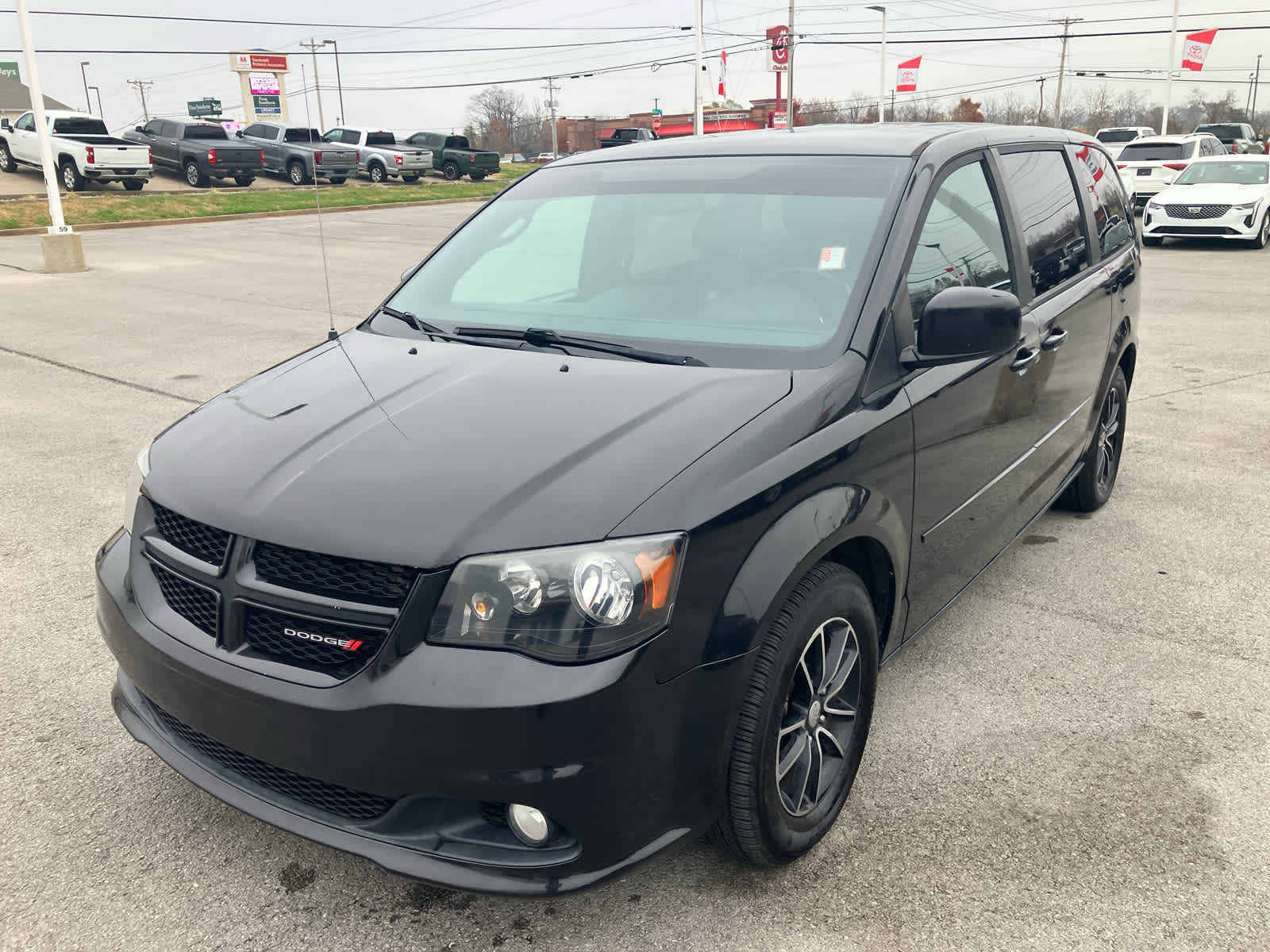 2015 Dodge Grand Caravan SXT Plus photo 3