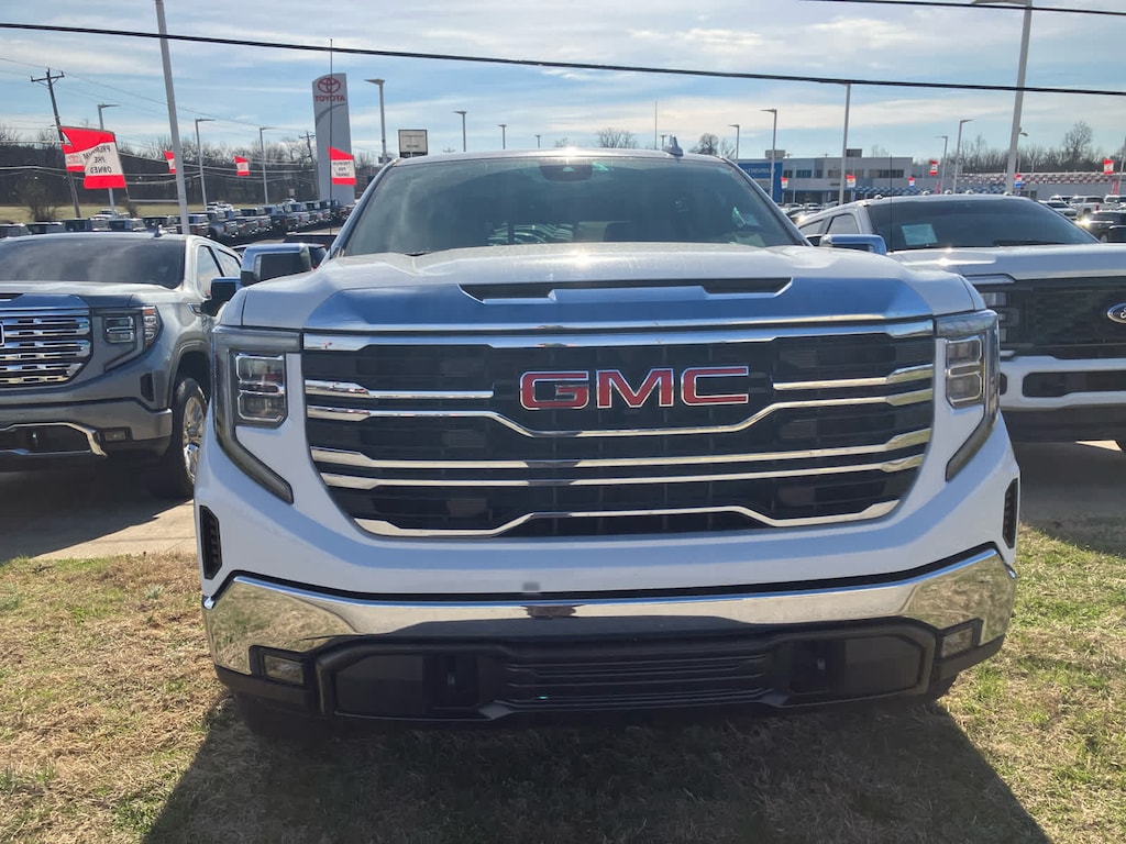 Used 2022 GMC Sierra 1500 SLT 4WD Crew Cab 147 Truck Crew Cab