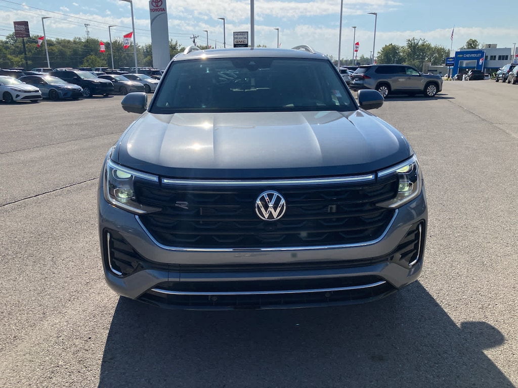 Used 2024 Volkswagen Atlas 2.0T SEL Premium R-Line SUV