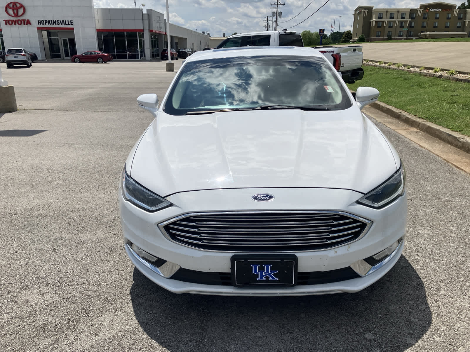 Used 2018 Ford Fusion Titanium with VIN 3FA6P0D92JR134286 for sale in Hopkinsville, KY