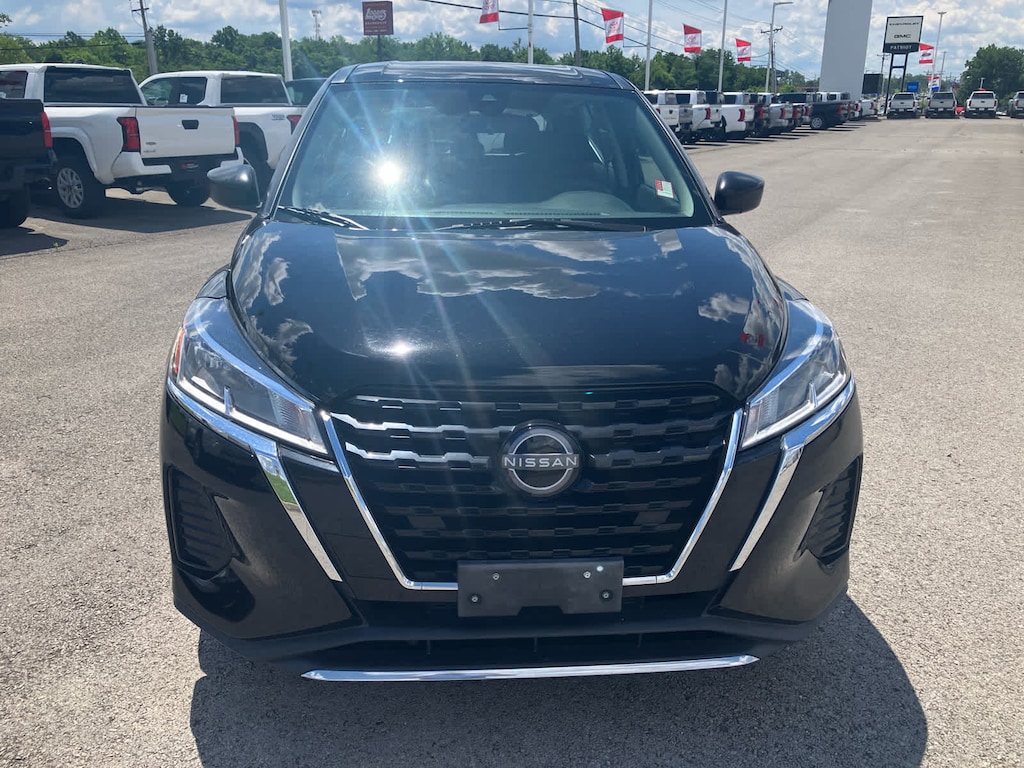 Used 2024 Nissan Kicks S SUV