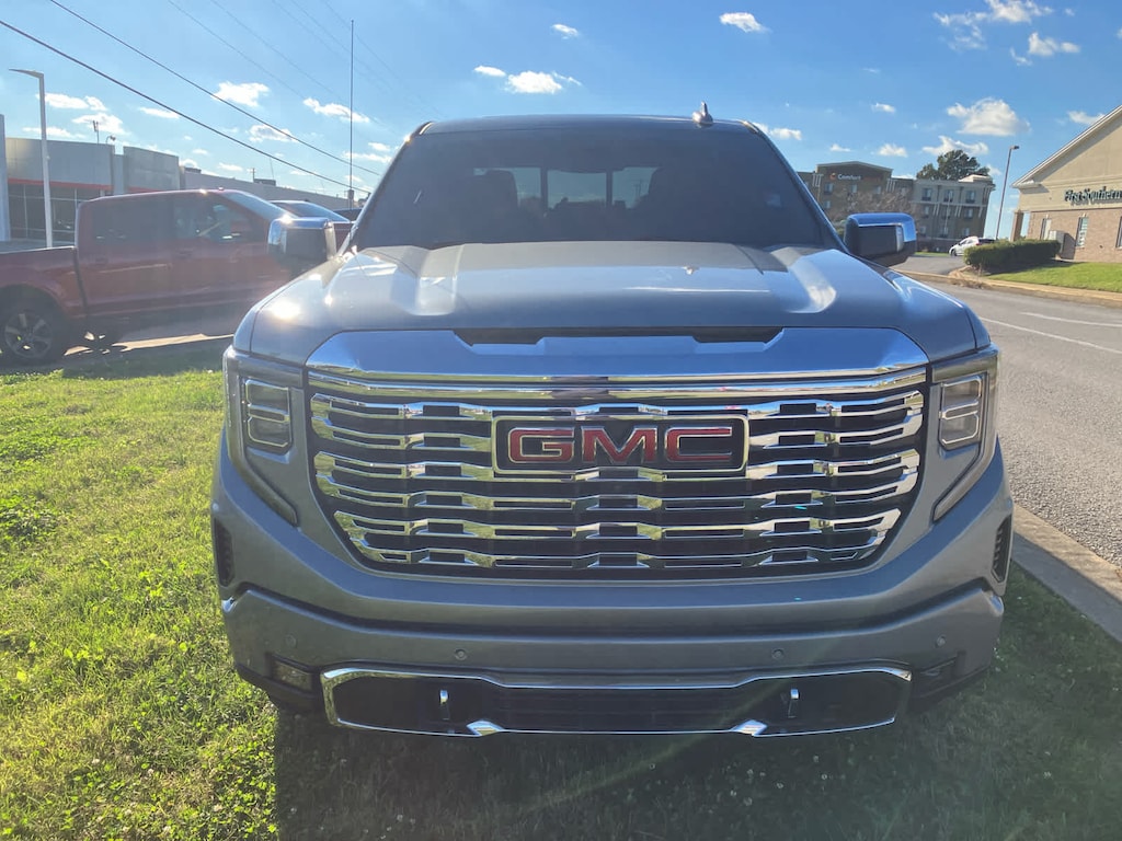 Used 2023 GMC Sierra 1500 Denali 4WD Crew Cab 147 Truck Crew Cab
