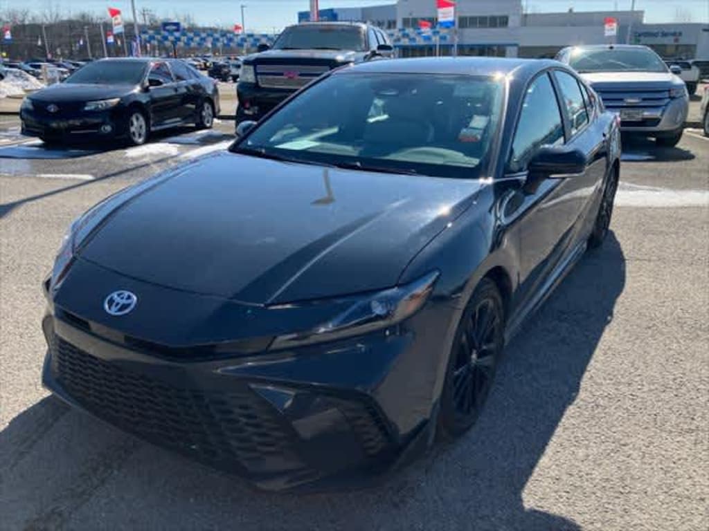 Certified 2025 Toyota Camry SE Sedan