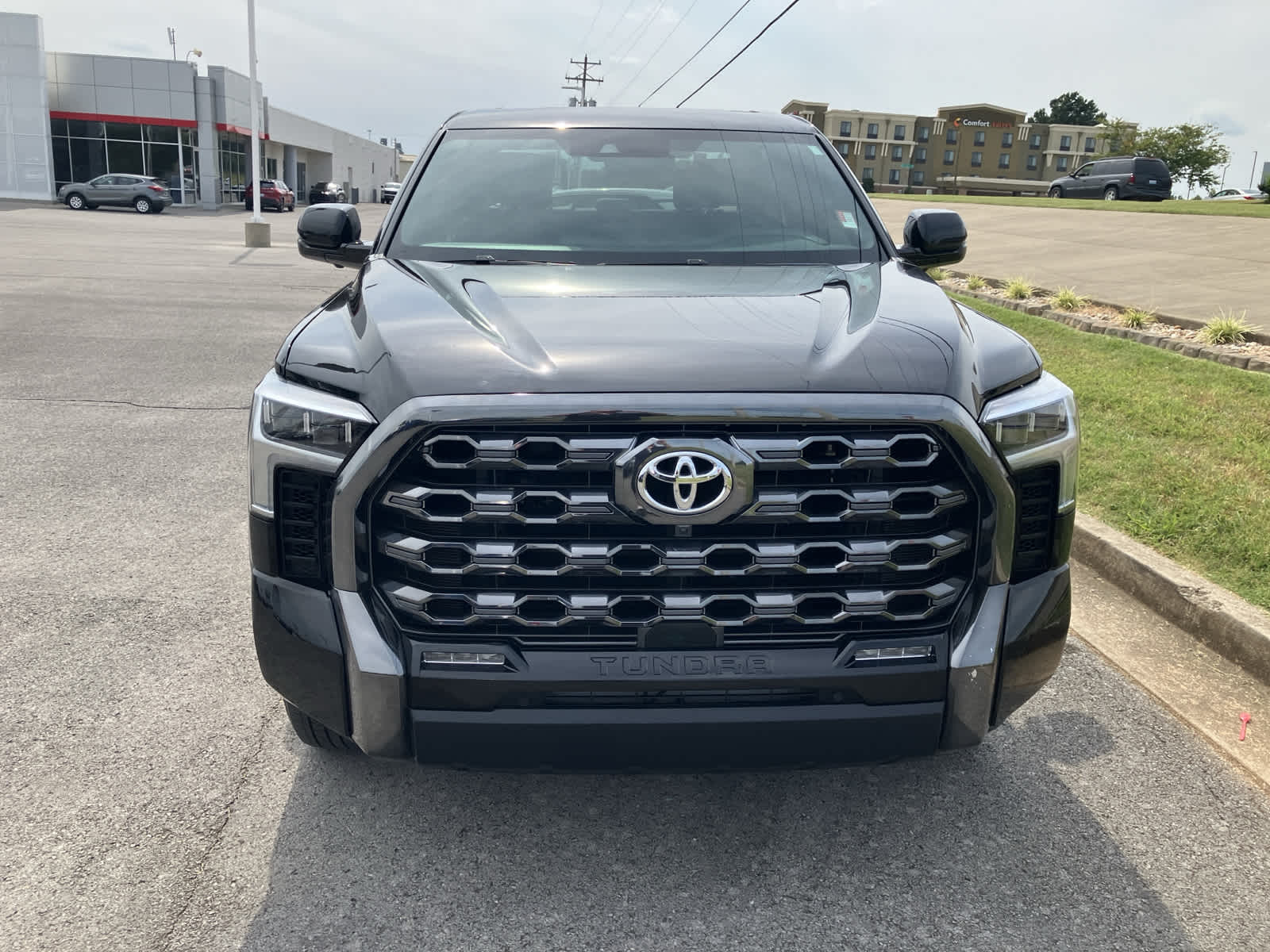 Used 2023 Toyota Tundra Platinum with VIN 5TFNA5DB8PX098563 for sale in Hopkinsville, KY