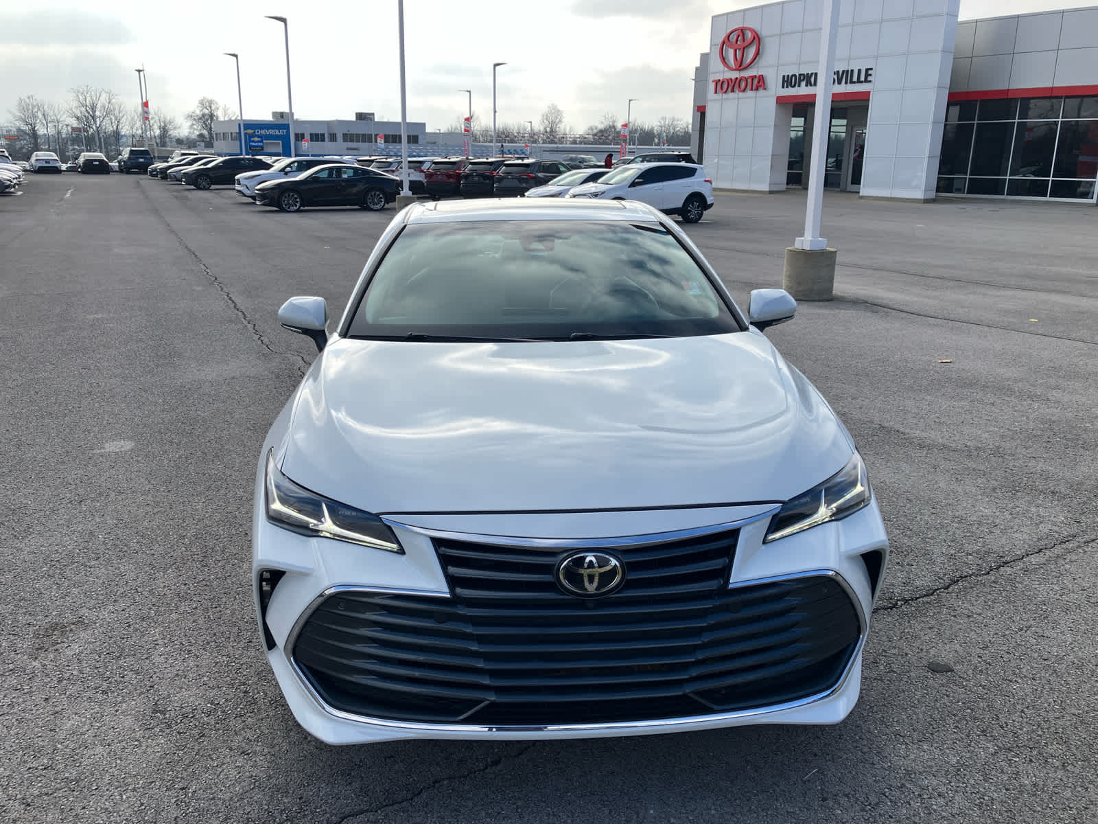 2019 Toyota Avalon Limited photo 2