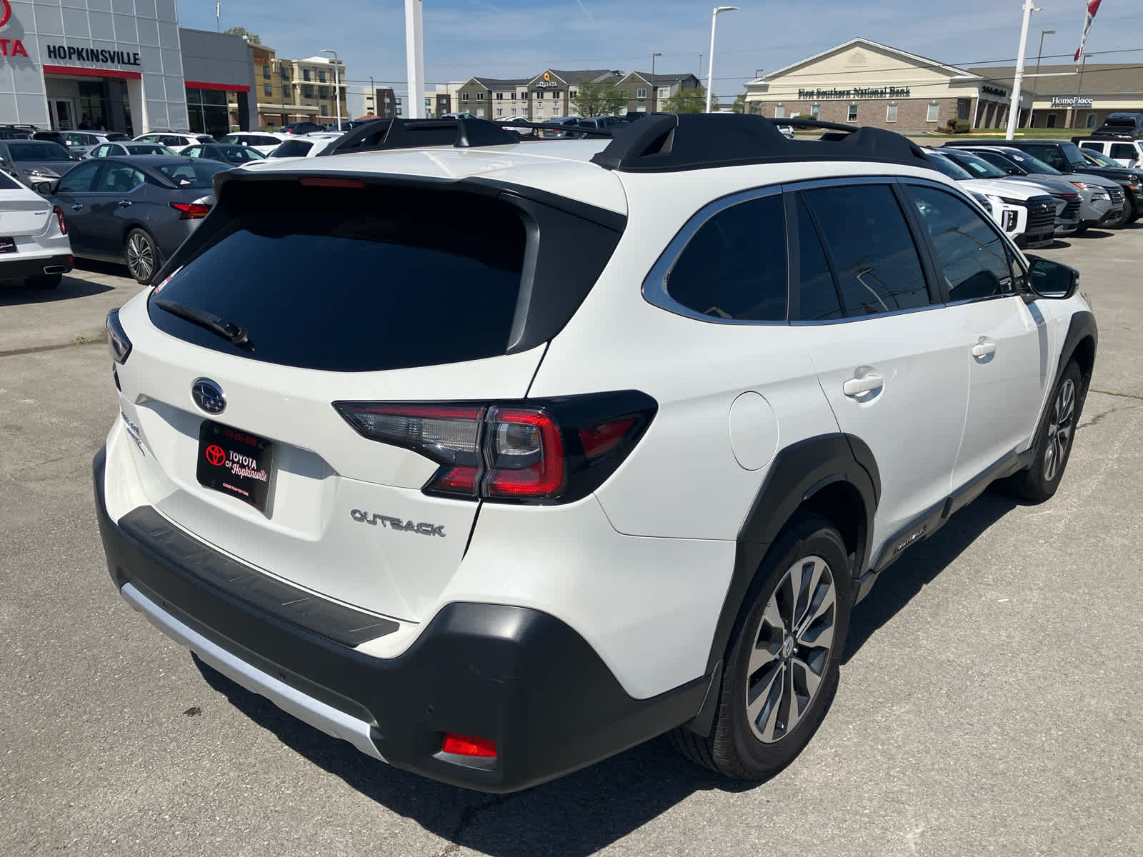 2024 Subaru Outback Limited - Photo 7