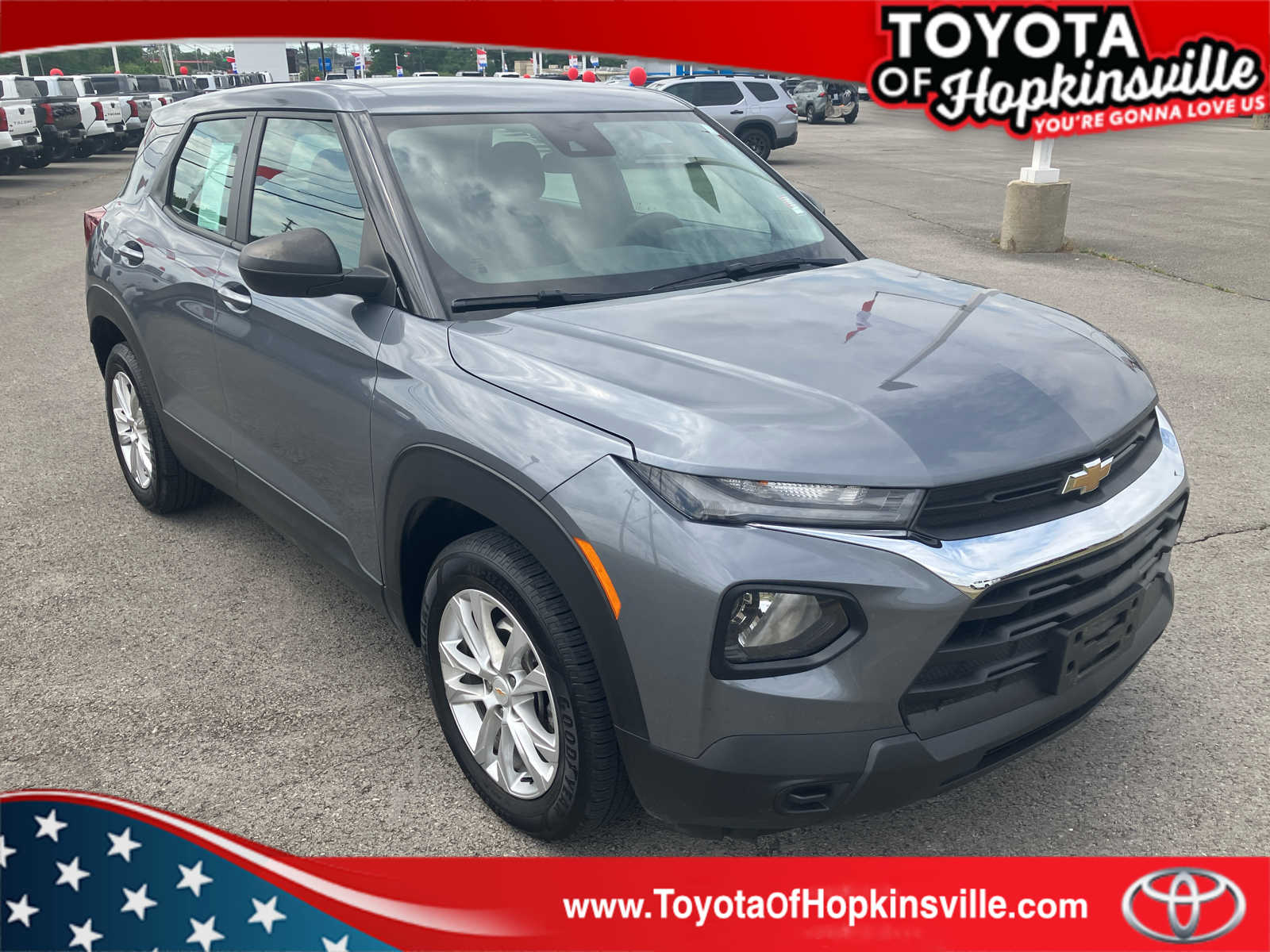 2022 Chevrolet Trailblazer LS's photo