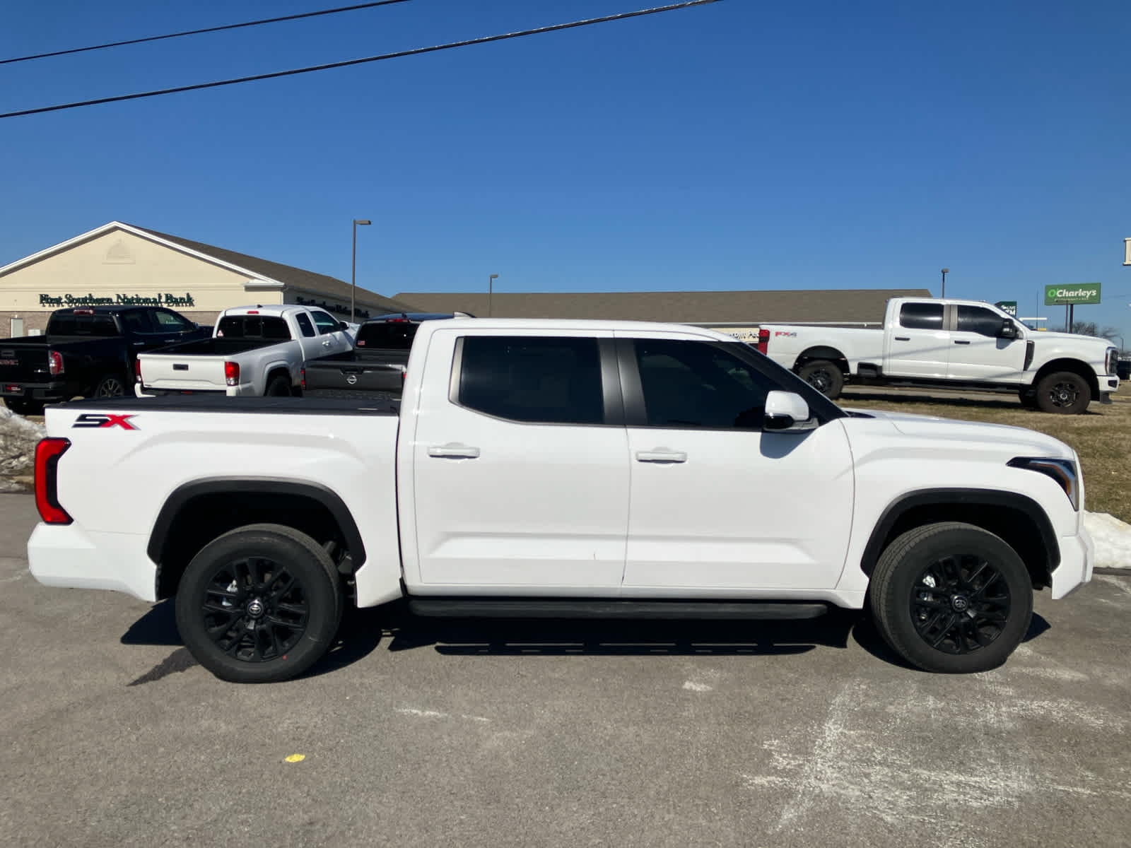 2026 Toyota Tundra SR5 - Photo 8