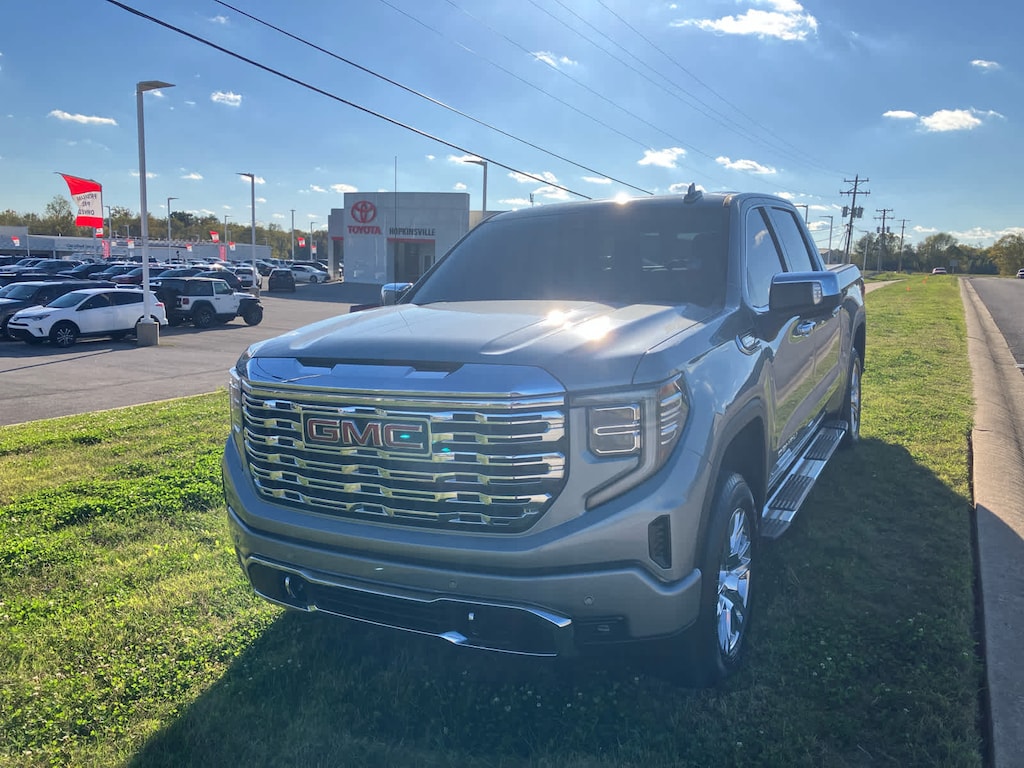Used 2023 GMC Sierra 1500 Denali 4WD Crew Cab 147 Truck Crew Cab