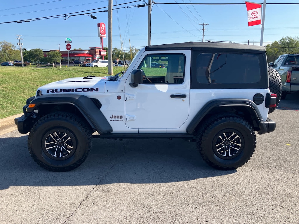 Used 2025 Jeep Wrangler Rubicon SUV