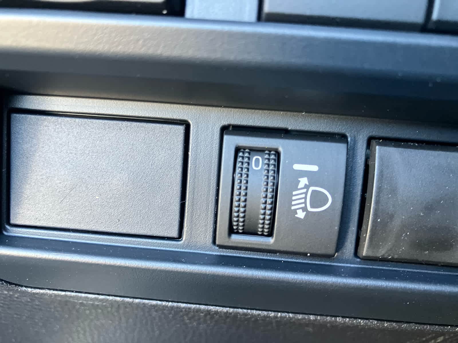 2026 Toyota Tundra SR5 - Photo 15